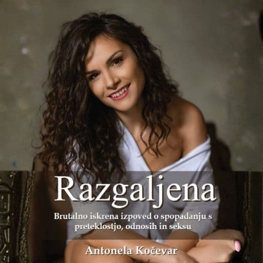 book cover for Razgaljena